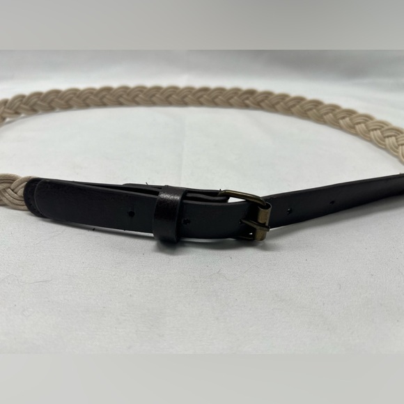 Macrame and leather belt - Picture 2 of 4